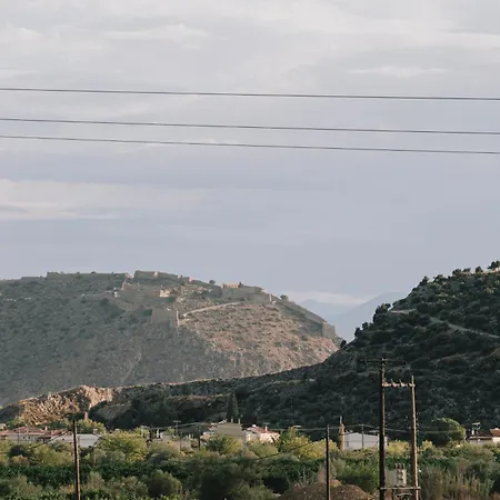 شقة Nafpliobiofarms Country *